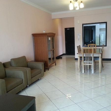 Dorcas Service Apartment - Marina Court Kota Kinabalu Dış mekan fotoğraf