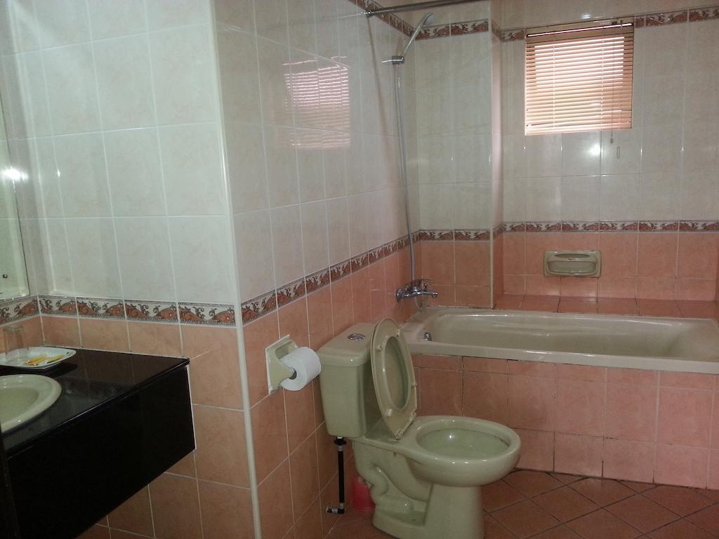 Dorcas Service Apartment - Marina Court Kota Kinabalu Oda fotoğraf
